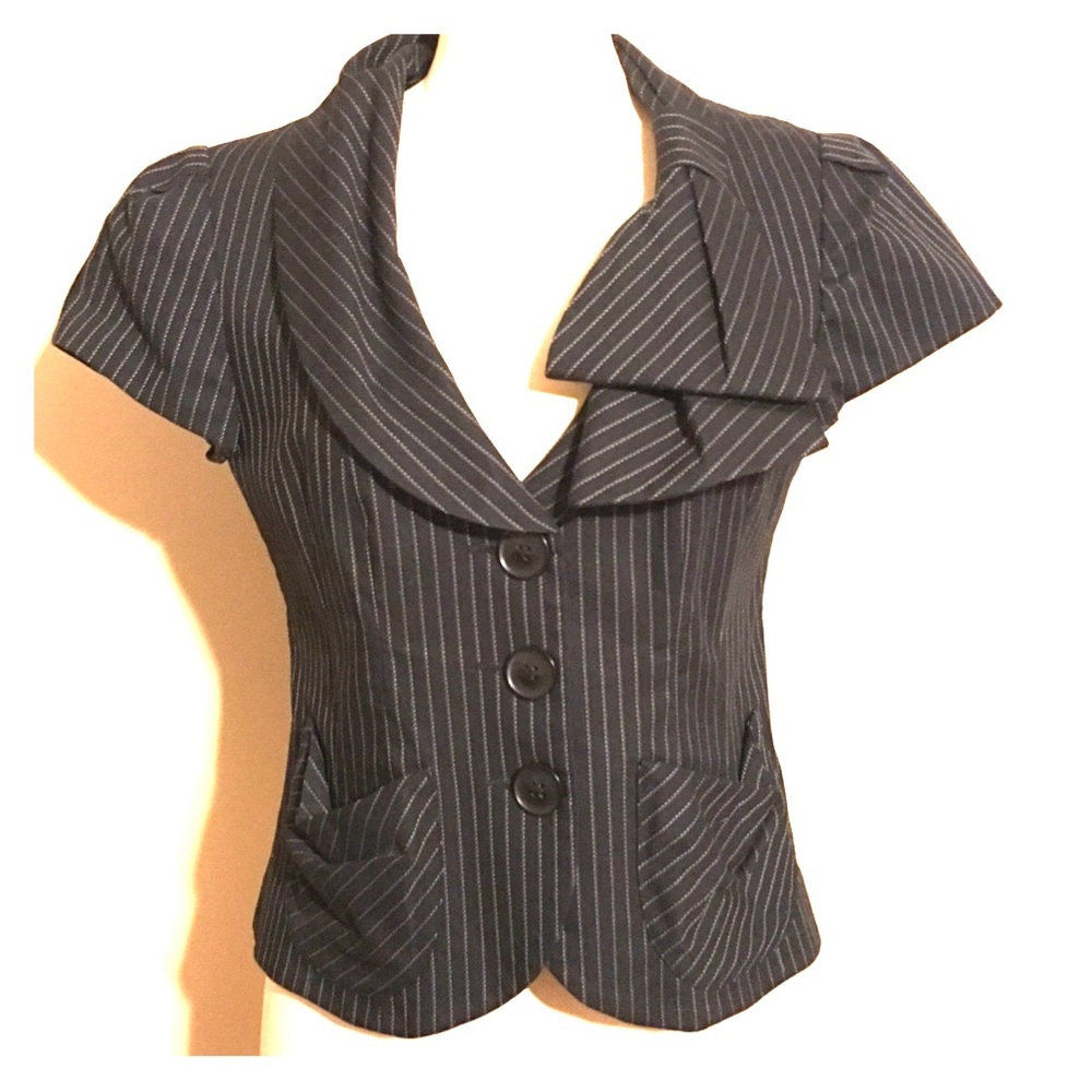 Last Chance! Gorgeous 🌸 Feminine Jacket EUC